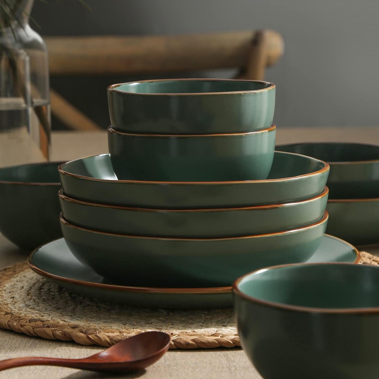 Stone Lain Brasa Modern Stoneware 32 Piece Dinnerware Sets, Plates and bowls Sets, Dish Set for 8, Green