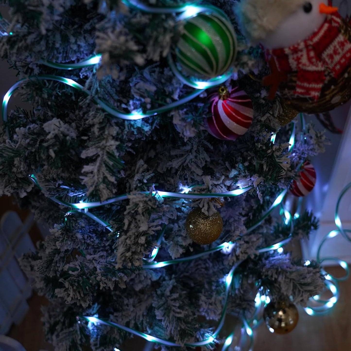 YEGUO Solar Christmas Candy Cane Rope Lights, 2 Pack Each 33ft 100 LED Green & White Solar Rope Light Outdoor Waterproof Decorations String Tube Lights