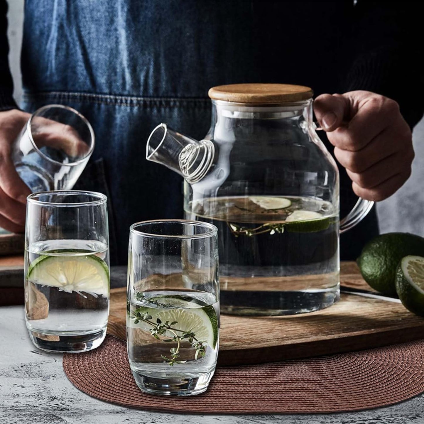 AHHFSMEI Placemats Set of 8 for Dining Table Washable Woven Vinyl Non-Slip 18x12 inches Placemat Heat-Resistant Durable Table Mats for Dining Table Easy to Clean (Oval Brown, 8)