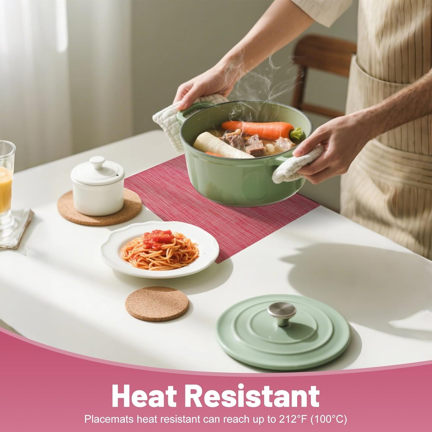 Placemats Set of 8,Non-Slip PVC Weave Table Mats Easy to Clean,Heat Resistant Place Mats for Kitchen Dining Table Decoration Indoor Outdoor,Red