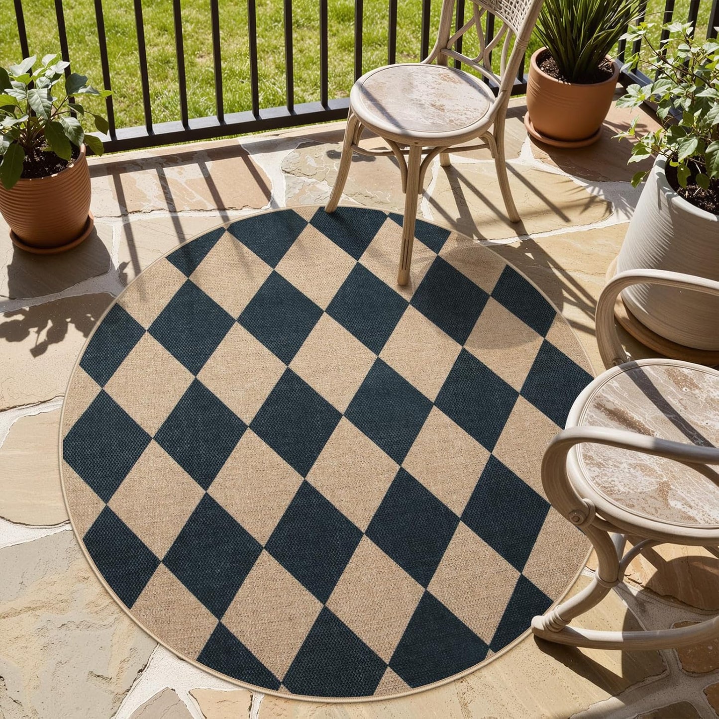 Lahome Checkered Round Entryway Rug 4ft, Circle Indoor Outdoor Patio Rug Washable Farmhouse Easy Jute Kitchen Rugs, Contemporary Non Slip Round Carpet for Bedroom Front Porch