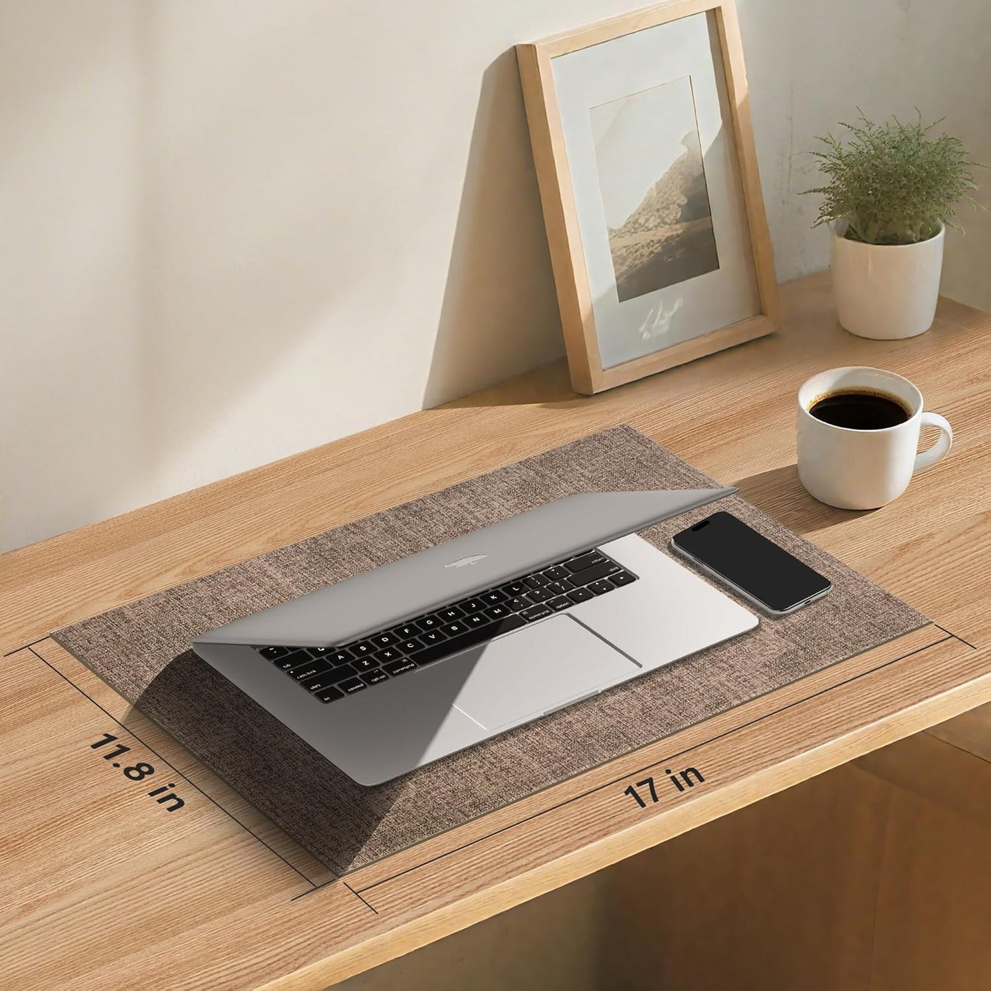 DOLOPL Placemats Set of 6, Reversible Wipeable & Heat Resistant Place Mats, Modern Faux Leather Table Mats for Kitchen, Neutral Waterproof Tablemats for Dining Table Decor, Wedding, Party(Brown)