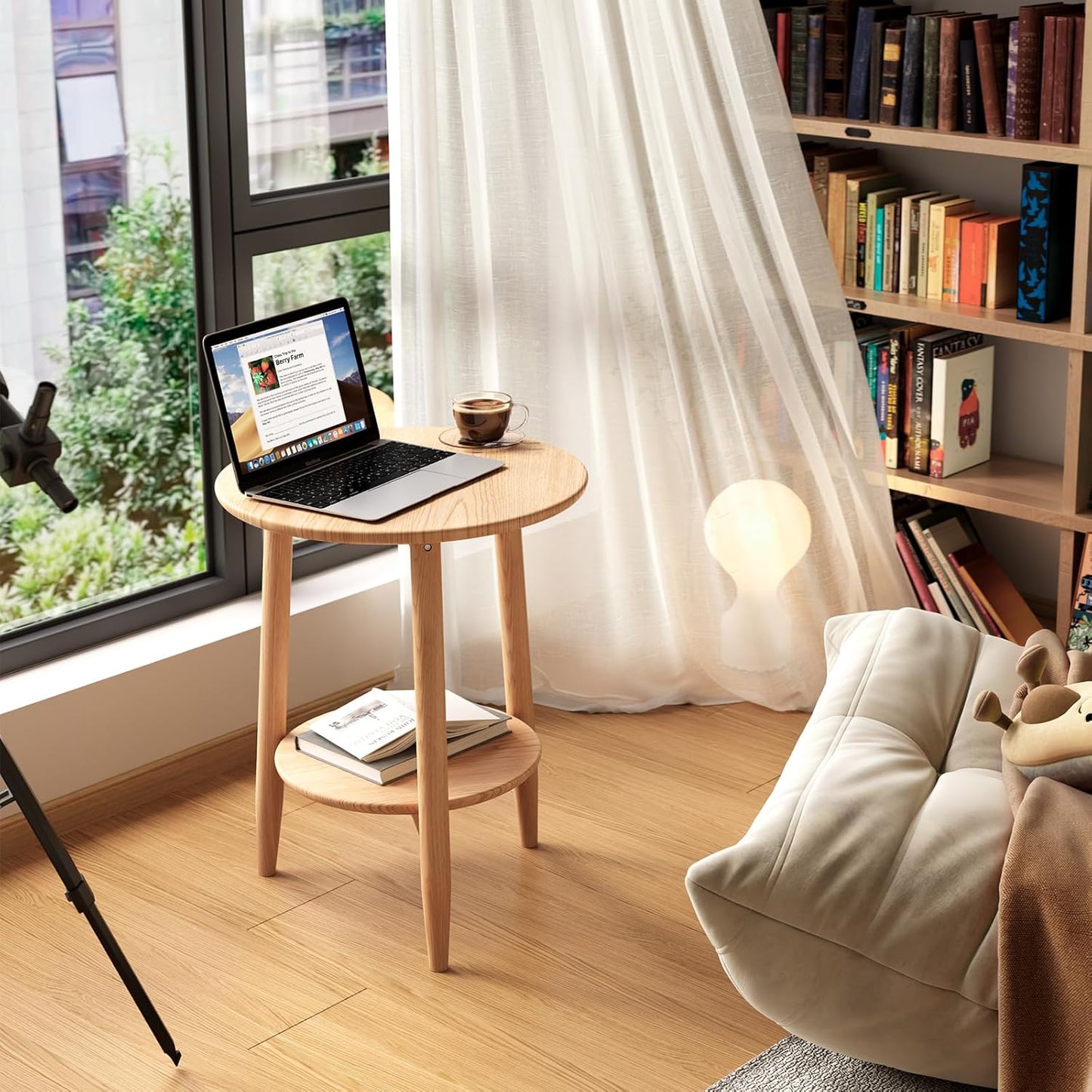 Round End Table,Solid Wood Small Round Table with Lower Shelf,Round Side Table,Nightstand for Small Spaces,Living Room,Bedroom(Natural)