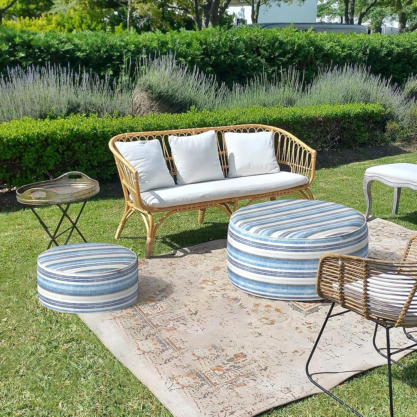 LVTXIII Outdoor Inflatable Ottoman, Fade-Resistant Round Footrest Stool D31”x H14”, Portable Patio Pouf for Garden Camping or Home Use, Stripe Layered Blue