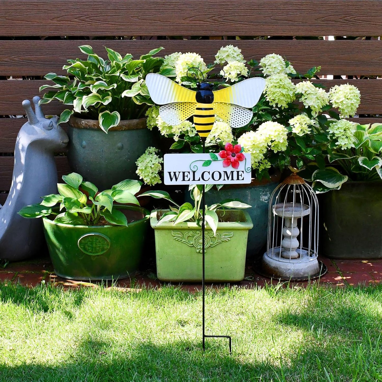 Veclotch 30"" H Metal Bee Garden Stake,Rustic Bee Decorative Yard Stakes Metal Yard Art Ornaments Welcome Sign Outdoor Spring Garden Decor for Patio Lawn Porch Pathway Decor