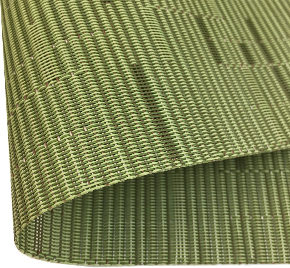 WAZAIGUR Placemats Set of 4 for Dining Table Heat-Resistant Washable Place Mats Woven Vinyl Kitchen Table Mats Easy to Clean,Green
