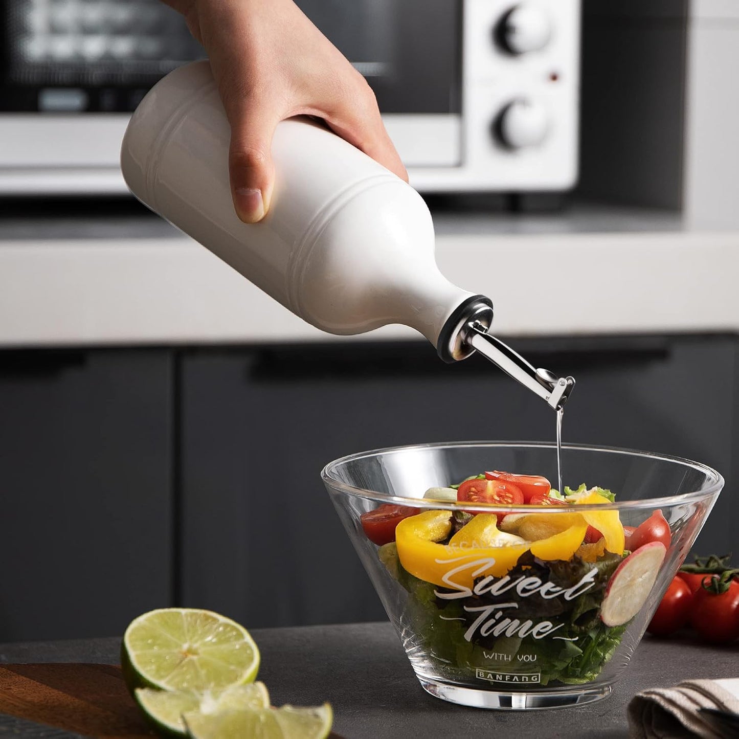 Sweejar Ceramic Olive Oil Dispenser Bottle, Opaque Oil Cruet Protects Oil to Reduce Oxidation, Suitable for Storage Oil, Vinegar, Coffee Syrups & Other Liquids, Pack of 1, 15.5 Fl Oz (White)