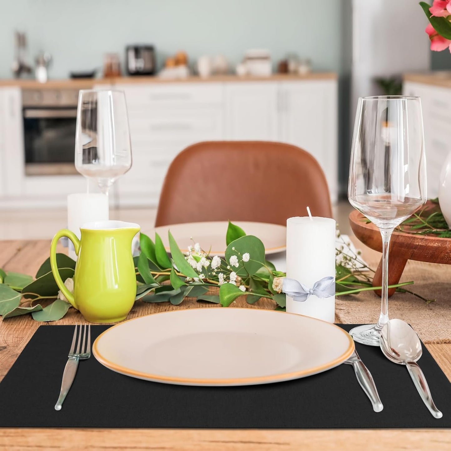 MANSPHIL Black Cloth Placemats Set of 4, Washable Thick Faux Linen Place Mats Heat Resistant Double Layer Table Mats for Dining Kitchen Indoor Outdoor Use - 13x19 Inch