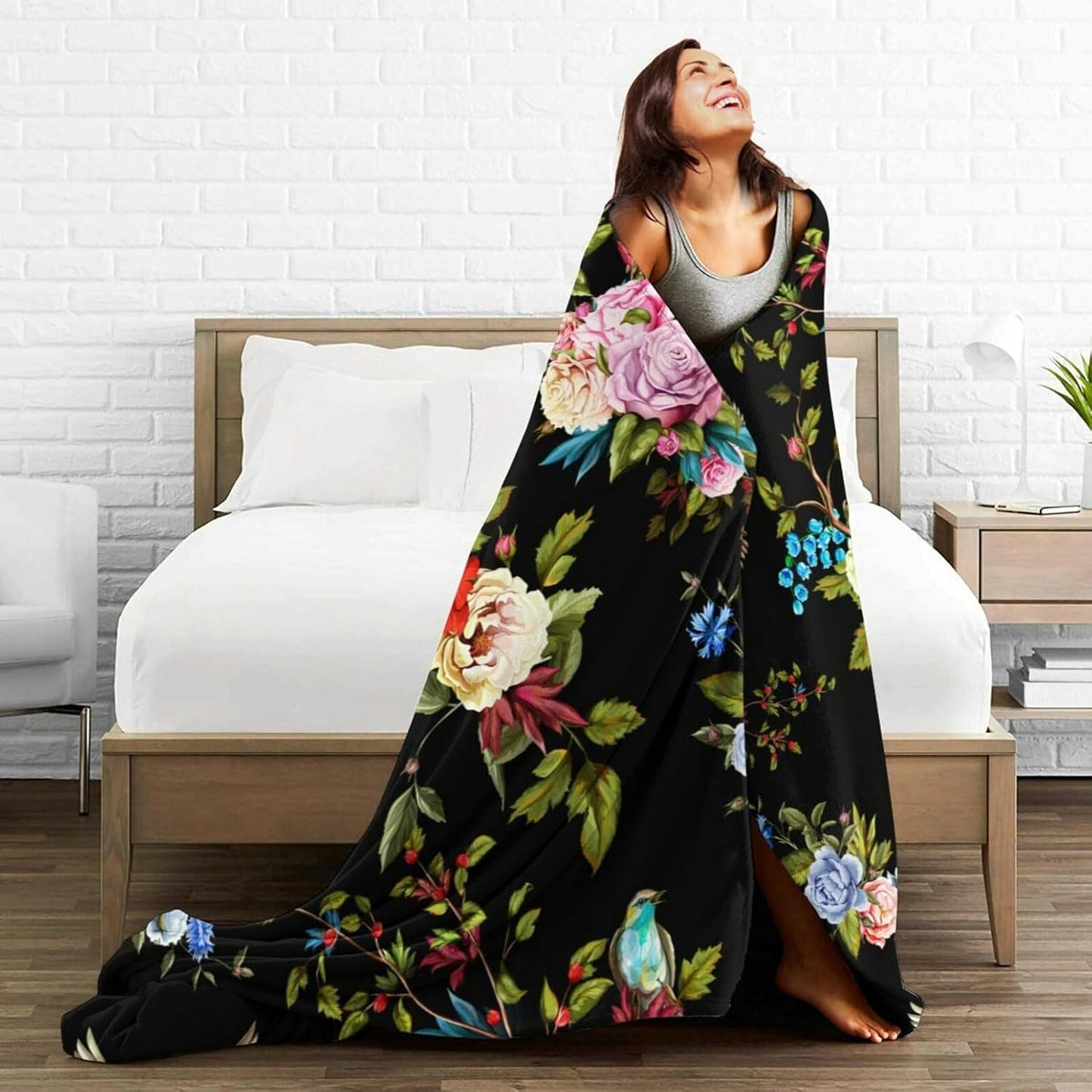 HGOD DESIGNS Wild Flowers Blanket for Women, Lightweight Soft Fleece Flannel Throw Blanket Peony Roses Sofa Couch Living Room 40x50 Inch