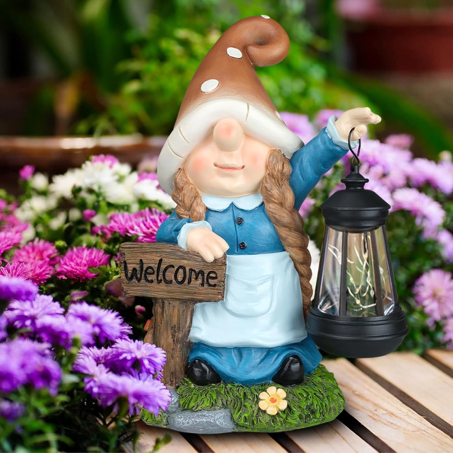Solar Large Gnome Garden Statue with Welcome Sign Outdoor Decor with LED Lantern Funy for Porch Yard Patio Lawn Ornament Christmas Housewarming Gardening Gift