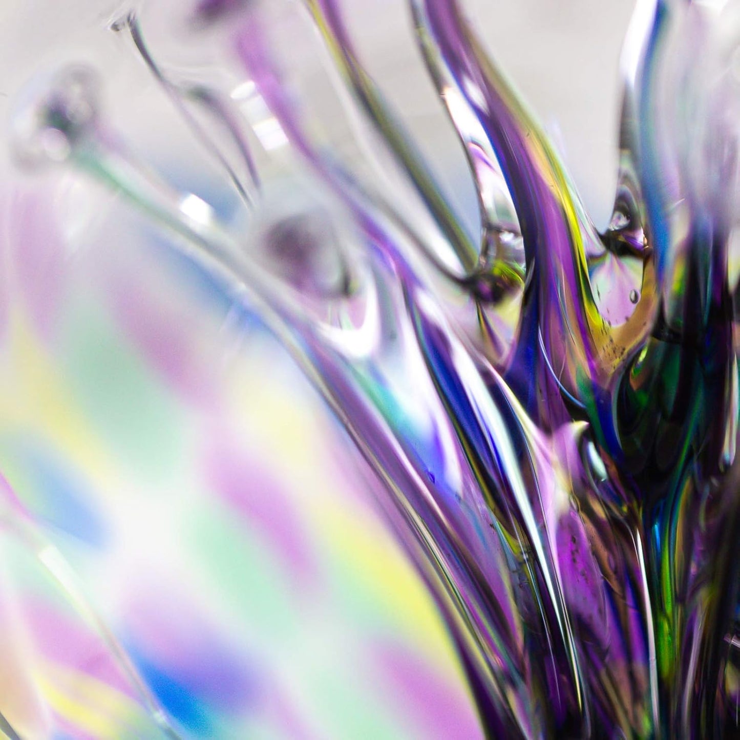 Luke Adams Handmade Glass Gazing Balls for Garden on Clearance – Hand Blown Glass Gazing Ball for Yard Décor – Decorative Garden Globe (Sea Sky Violet)