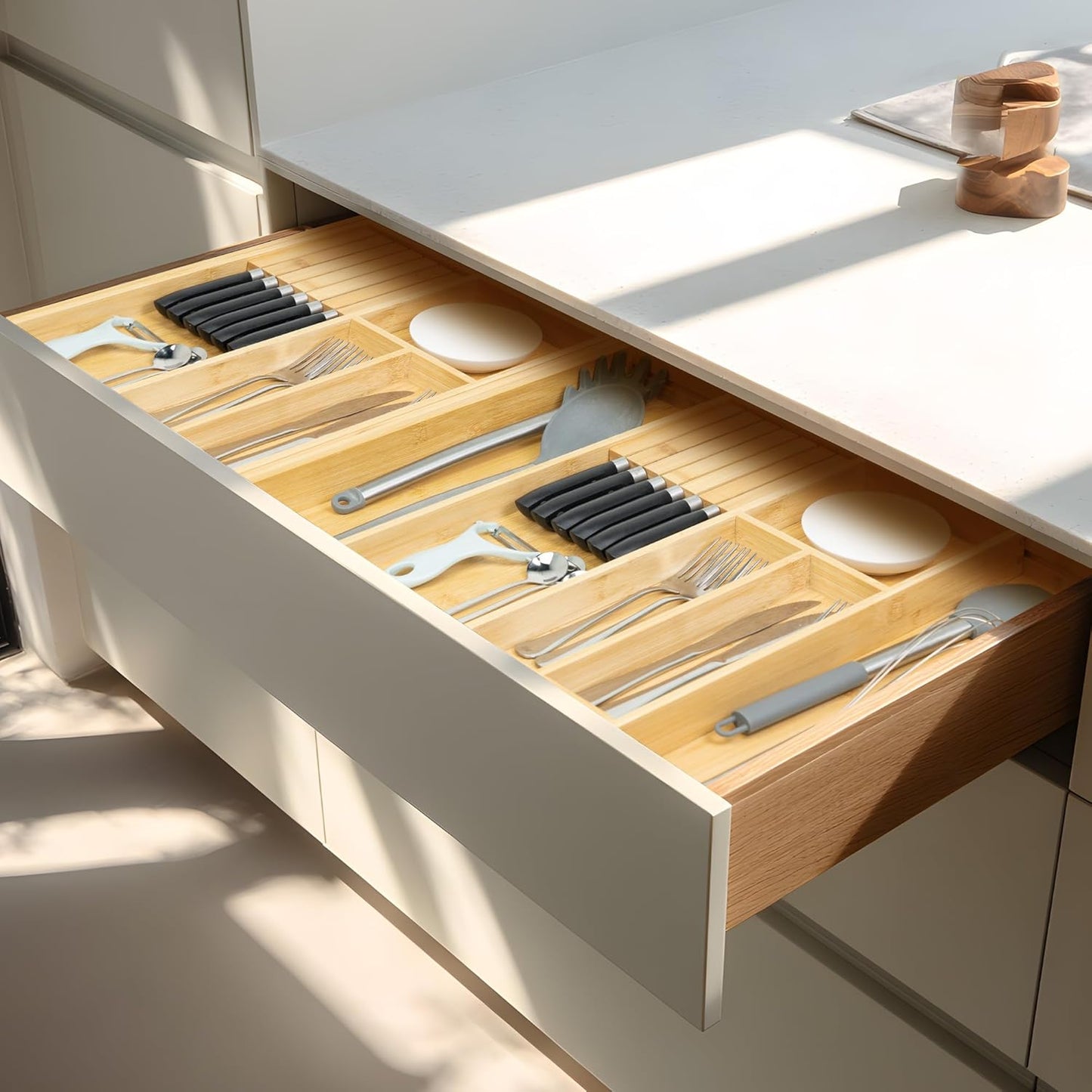 VaeFae Bamboo Kitchen Drawer Organizer, Wooden Utensil Tray with Multiple Compartments, Cutlery and Silverware Storage