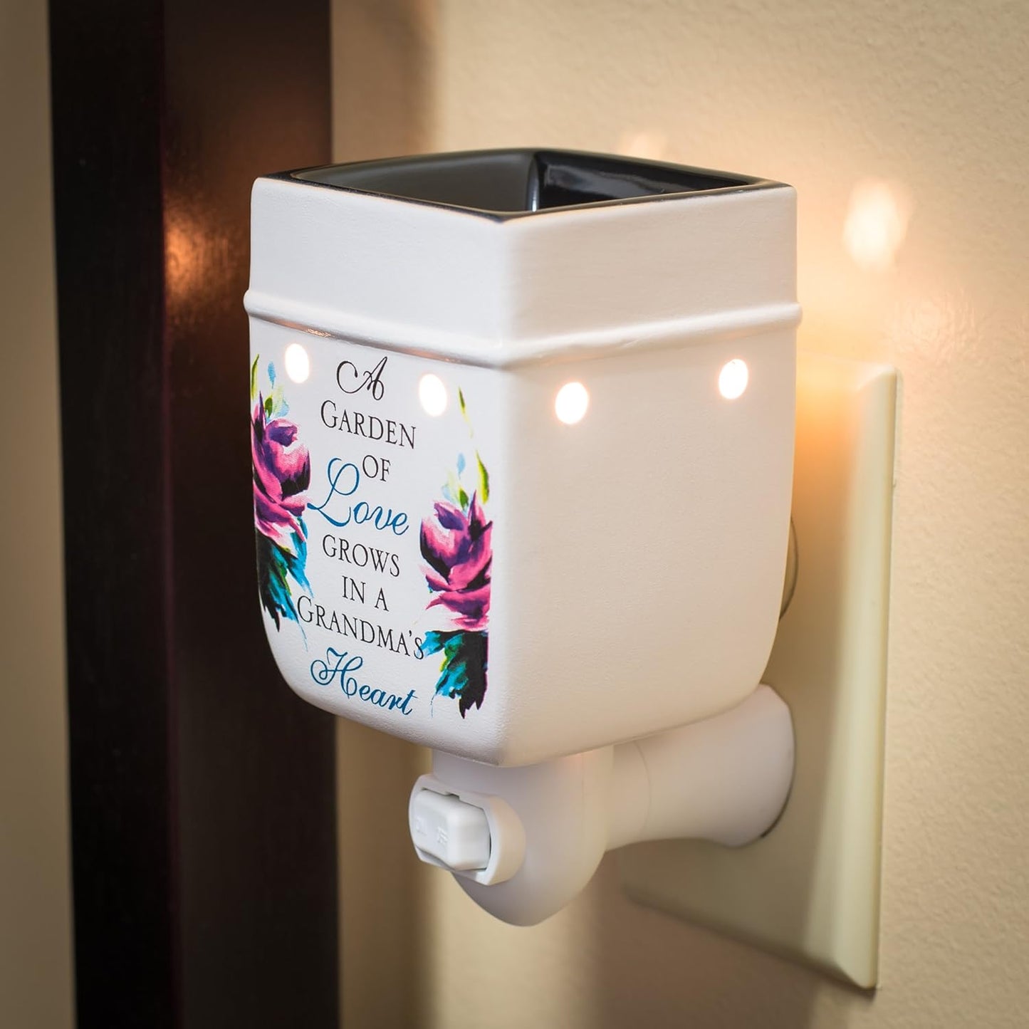 Elanze Designs Grandma Garden of Love Ceramic Stoneware Electric Plug-in Outlet Wax Oil Warmer