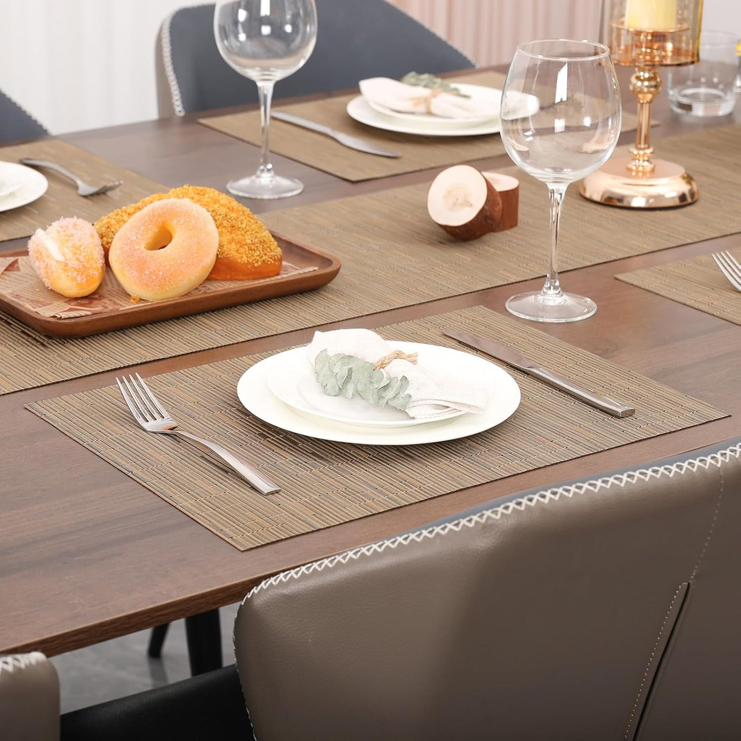 Myir JUN Placemats Set of 4, Vinyl Woven Placemats Place Mats Indoor Set of 4 Washable Table Mats Non-Slip Place mats for Dining Table (Light Brown, Set of 4)