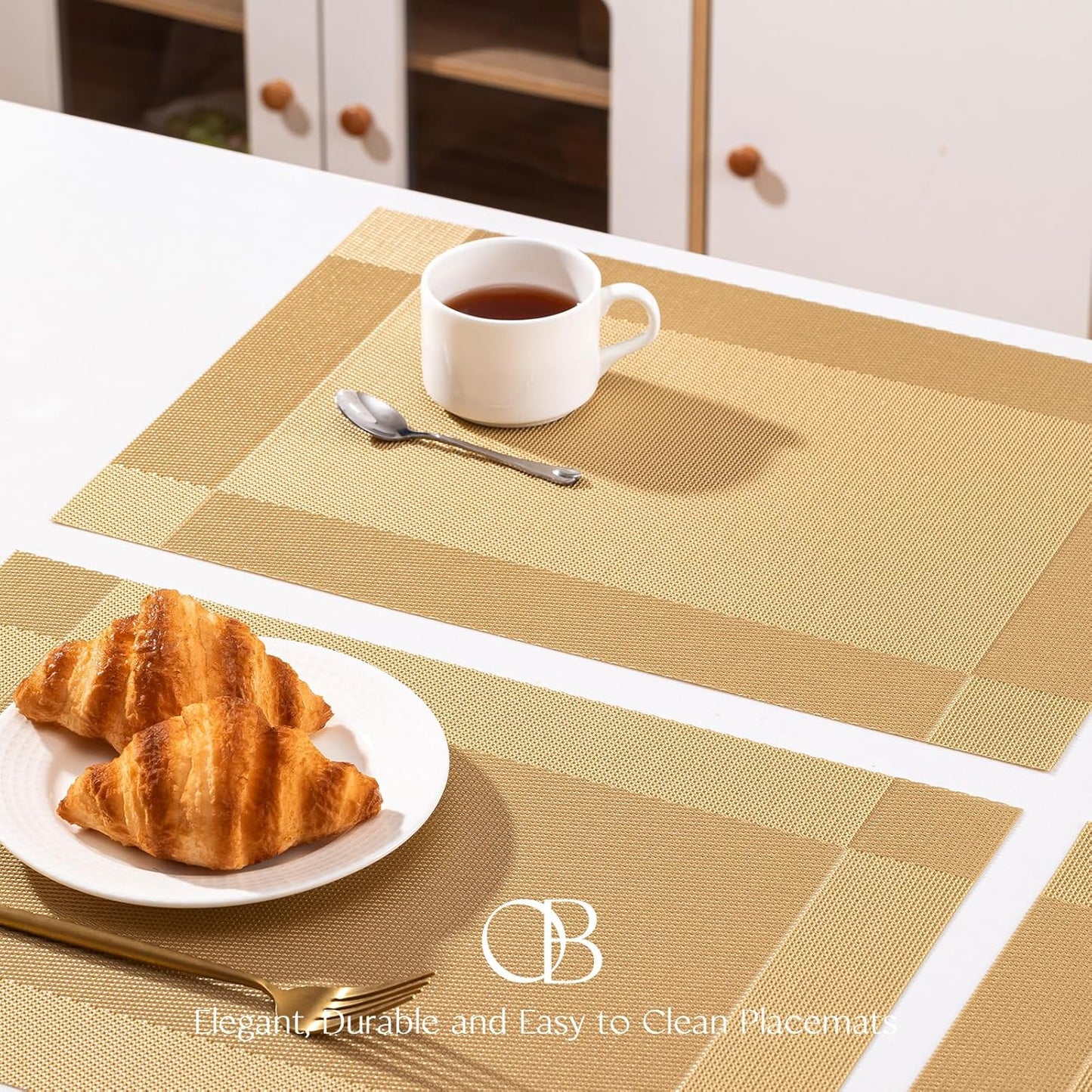 Placemats Set of 4 - Easy Clean Woven Vinyl Placemats for Dining Table, Indoor/Outdoor Place Mats, Washable PVC Table Mats（Gold Cube）