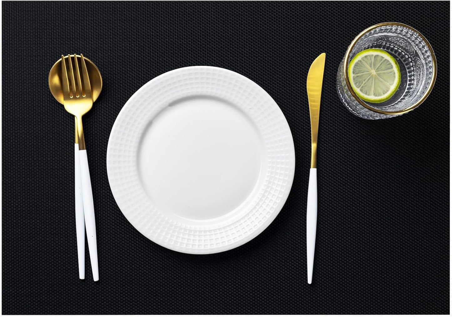 LEXMORE Placemats Set of 8 Vinyl/Plastic Woven Place Mats for Kitchen Table Indoor/Outdoor Washable Placemat Wipeable Dining Table Mats(Black)