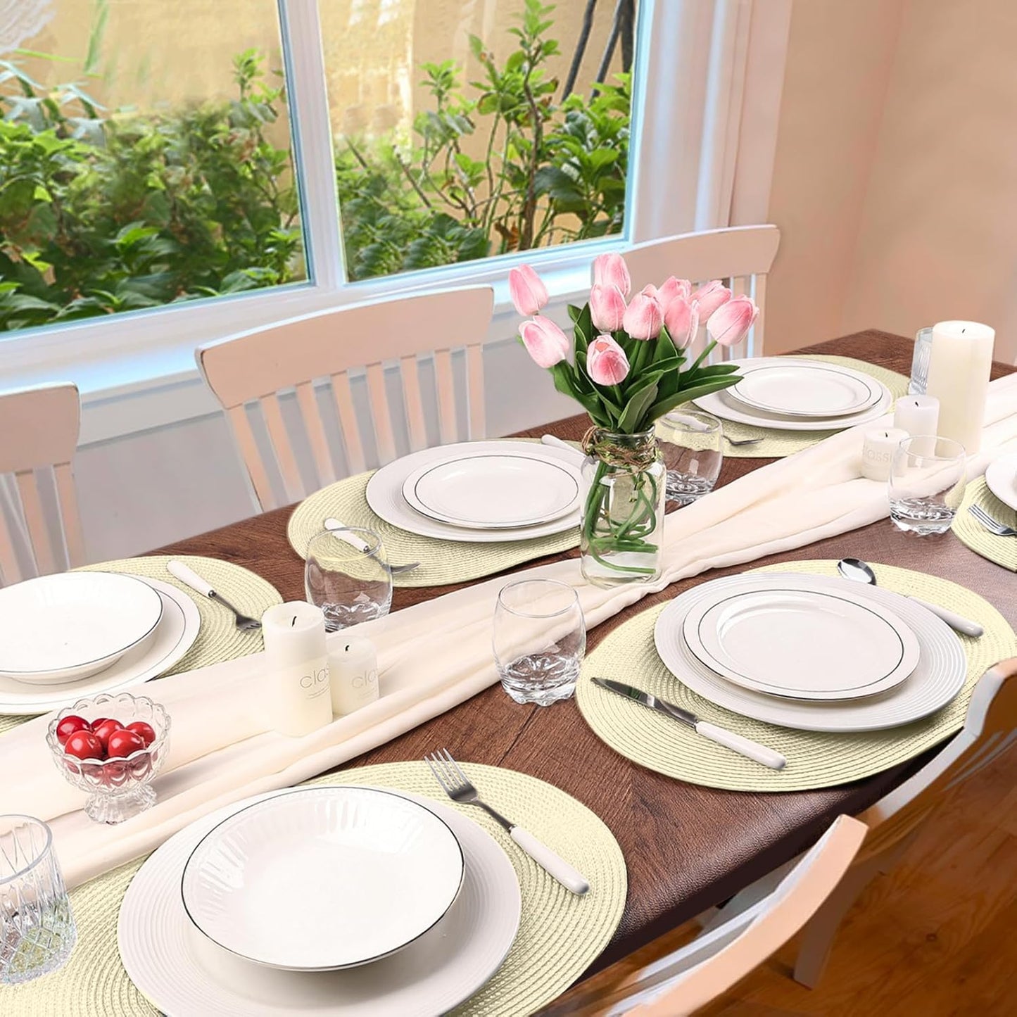 AHHFSMEI Placemats Set of 4 for Dining Table Washable Woven Vinyl Non-Slip 18x12 inches Placemat Heat-Resistant Durable Table Mats for Dining Table Easy to Clean(Ivory 4)