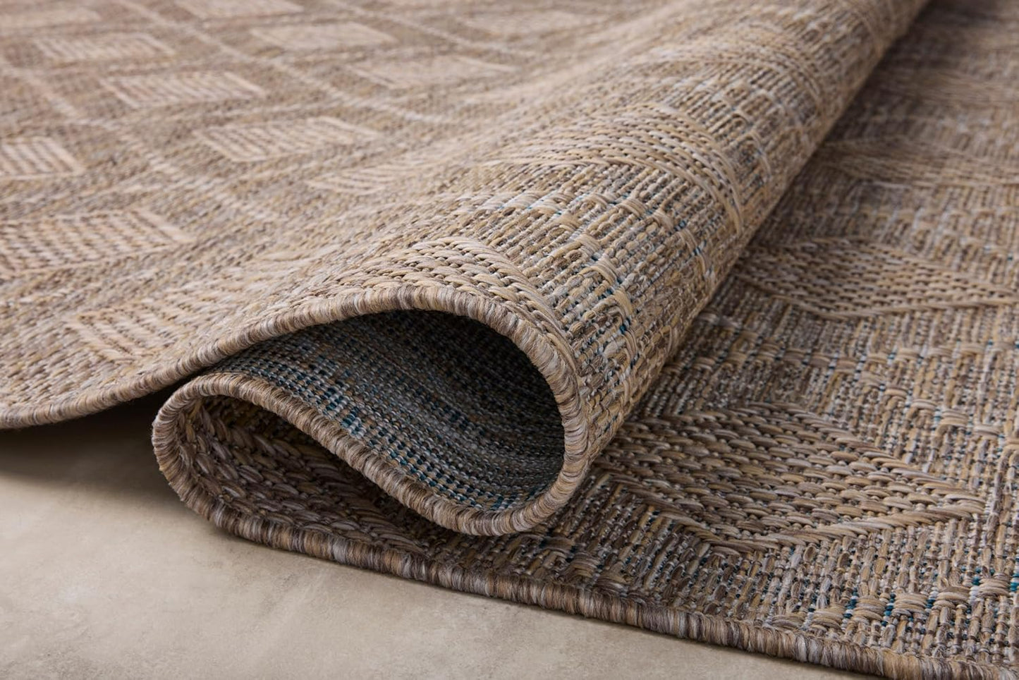 Loloi Amber Lewis Topanga Collection TOP-06 Natural/Mist 3'-11" x 5'-11" Indoor/Outdoor Accent Rug