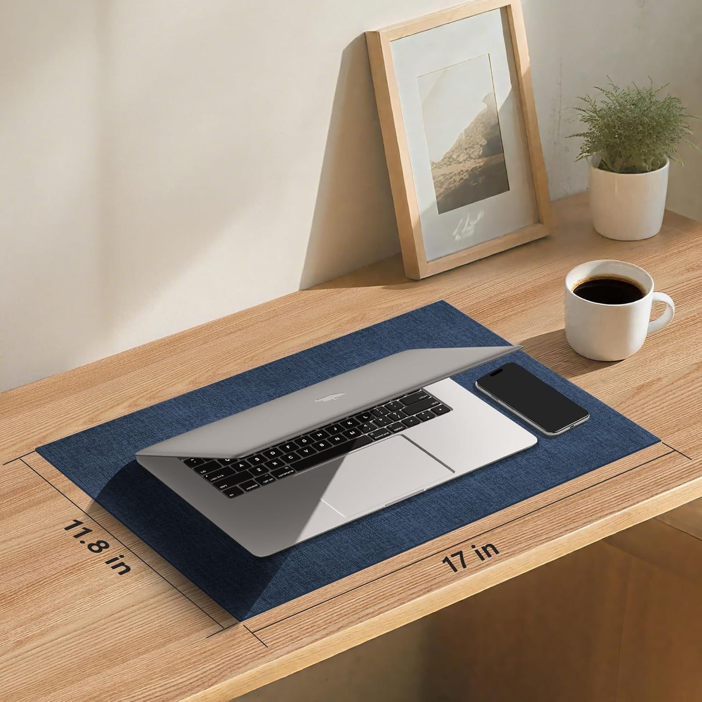 DOLOPL Placemats Set of 6, Reversible Wipeable & Heat Resistant Place Mats, Modern Faux Leather Table Mats for Kitchen, Neutral Waterproof Tablemats for Dining Table Decor, Wedding, Party(Navy Blue)