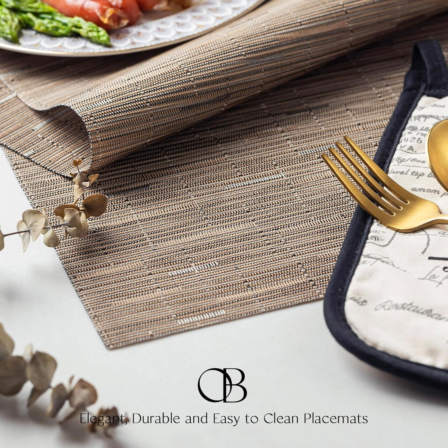 Placemats Set of 8 - Easy Clean Woven Vinyl Placemats for Dining Table, Indoor/Outdoor Place Mats, Washable PVC Table Mats （Light Brown）