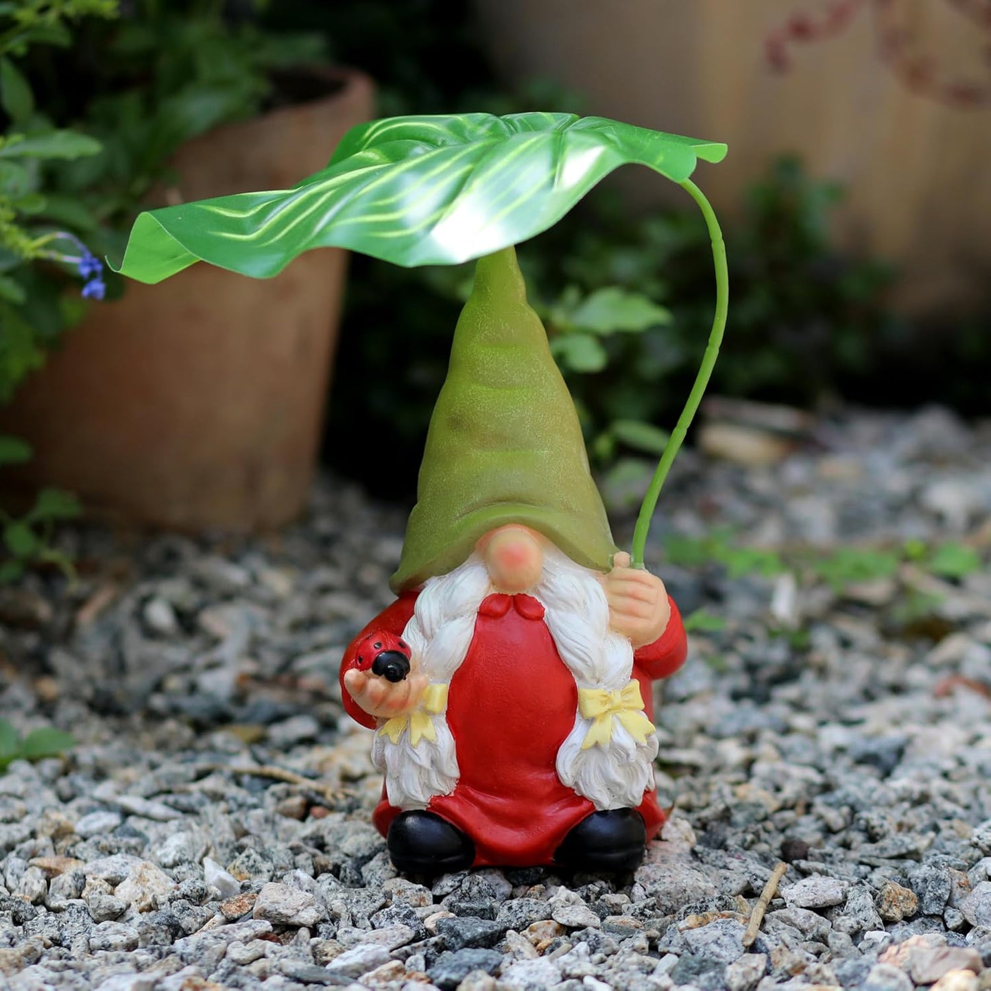 Garden Female Gnome Statue Decoration with Leaf Umbrella, 7.5” Figurine Ornament for Indoor Outdoor Home Patio Yard Lawn, for Gnome Lovers & Garden Enthusiasts，Mom，Women