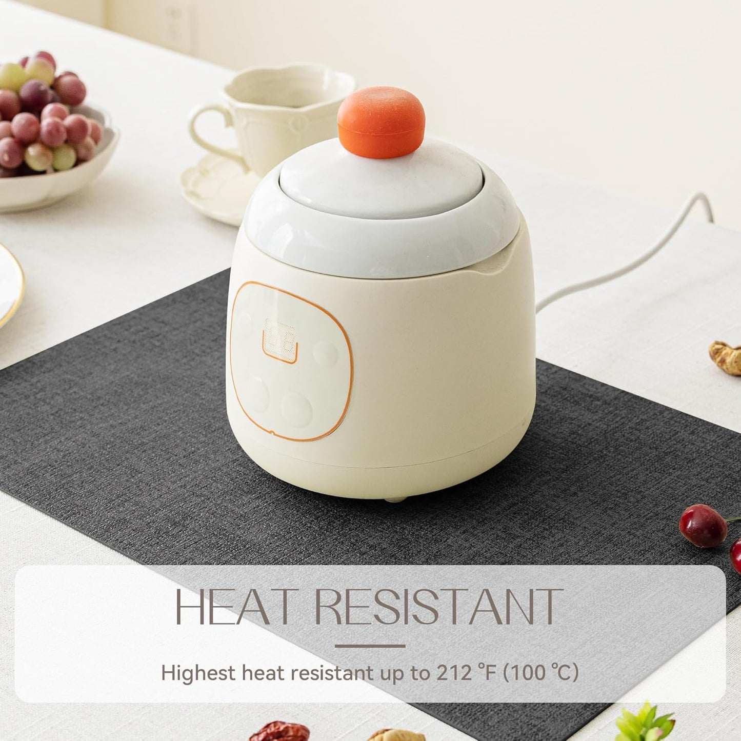 Romanstile Vinyl Placemats Set of 6-12 X 18 Inch - Heat Resistant Place Mats 100% Waterproof Oilproof Wipeable Reversible Faux Leather Table Mats for Kitchen/Dining/Party/Outdoor, Charcoal