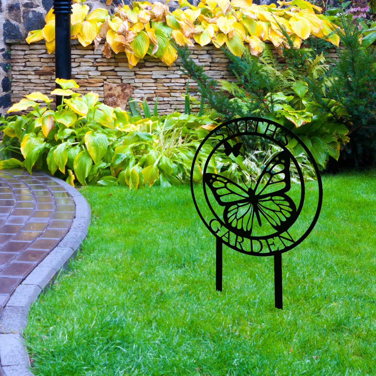 Custom Butterfly Metal Garden Sign with Stakes, Metal Yard Art, Personalized Butterfly Home Garden Decor, Garden Family Name Sign for Outdoor New Home Gift for Outside, Patio Decor, Housewarming Gift