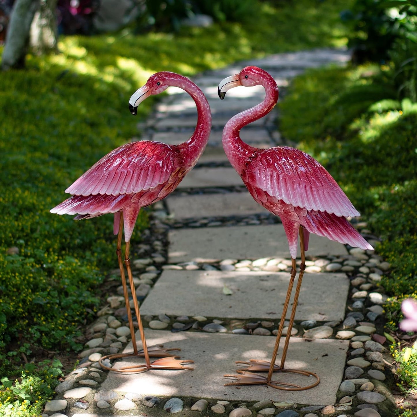 Kircust Flamingo Garden Sculpture & Statues, Metal Birds Yard Art Outdoor Statue, Large Pink Flamingo Lawn Ornaments for Home, Patio, Backyard Decor (2-Pack)