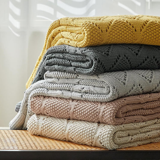 Longhui bedding Chunky Cotton Knit Throw Blanket for Couch, Sofa, Bed, or Chair, Decorative Breathable Fall Cable Knit Blanket 51 x 63 Inches, Medium Weight Cream
