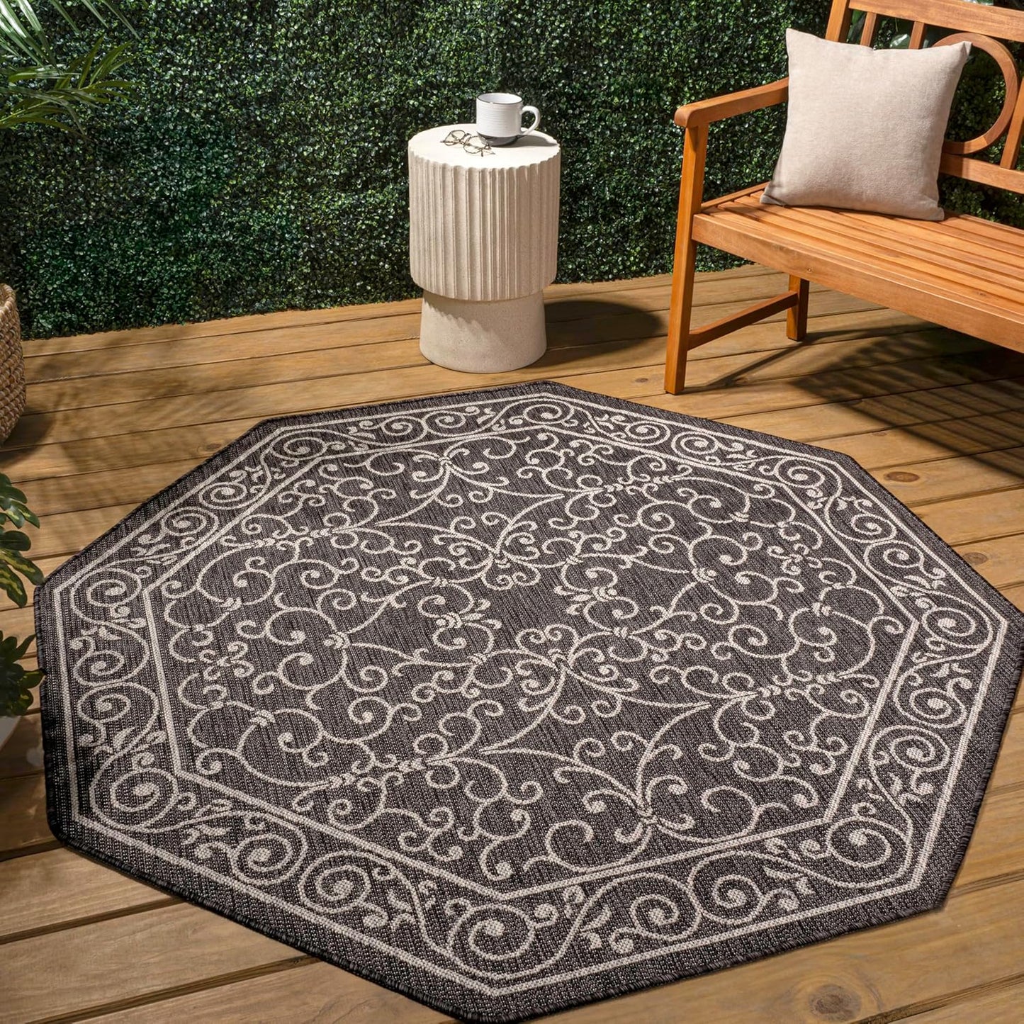 JONATHAN Y Vintage Filigree Indoor Outdoor Octagon Area Rug 5 Ft Black/Gray, Charleston Textured Weave for Backyard, Patio, Porch, Easy-Cleaning, High Traffic, Pet-Friendly, Non-Shedding SMB106G-5TGN