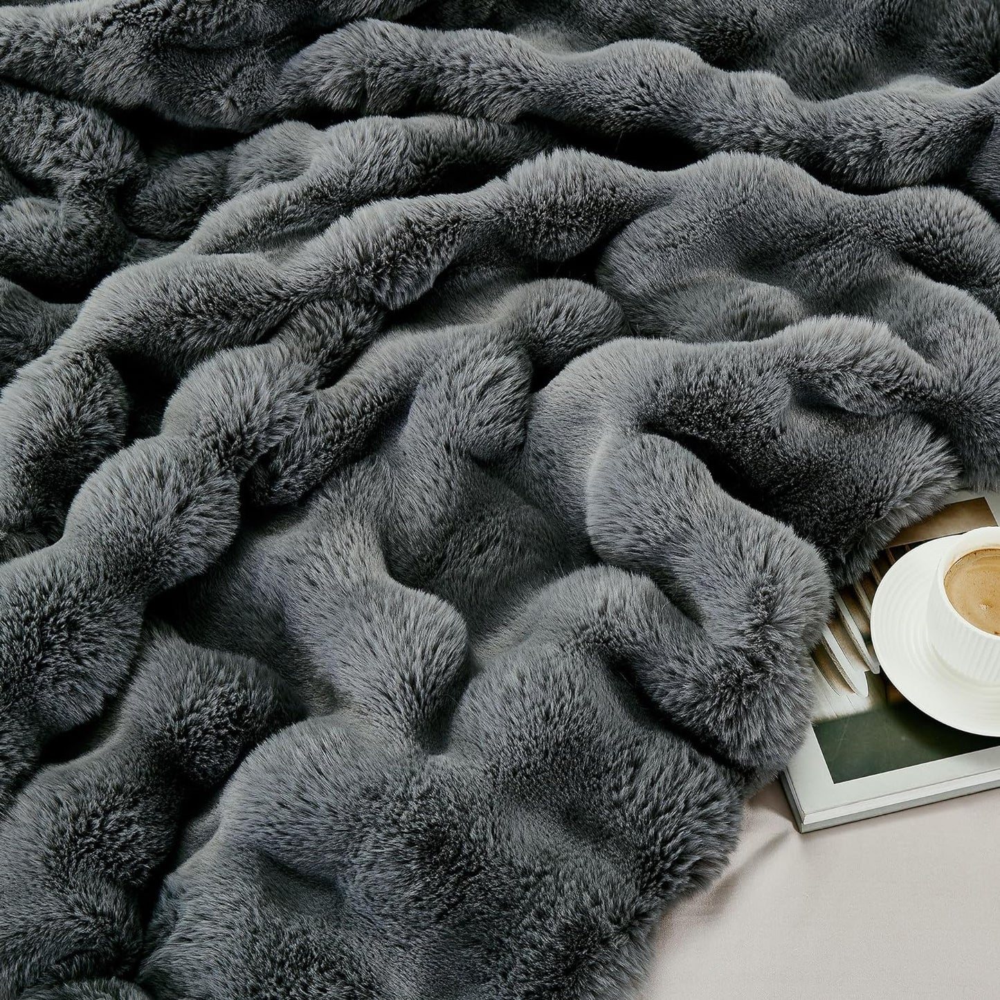 DREAMNINE Large Soft Thick Fuzzy Bubble Faux Rabbit Fur Bed Blanket Queen Size 80" x 90",Reversible Gray Plush Big Warm Shaggy Fluffy Blankets for Sofa, Solid Luxury Cozy Cute Bumpy Furry Blanket,Grey