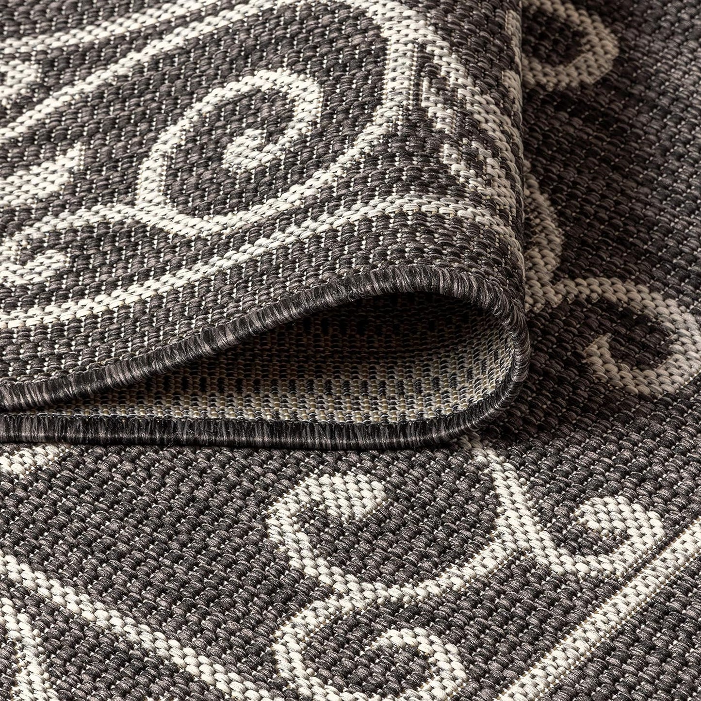 JONATHAN Y Vintage Filigree Indoor Outdoor Runner Rug 2X10 Black/Gray, Charleston Textured Weave for Backyard, Patio, Porch, Easy-Cleaning, High Traffic, Pet-Friendly, Non-Shedding (SMB106G-210)